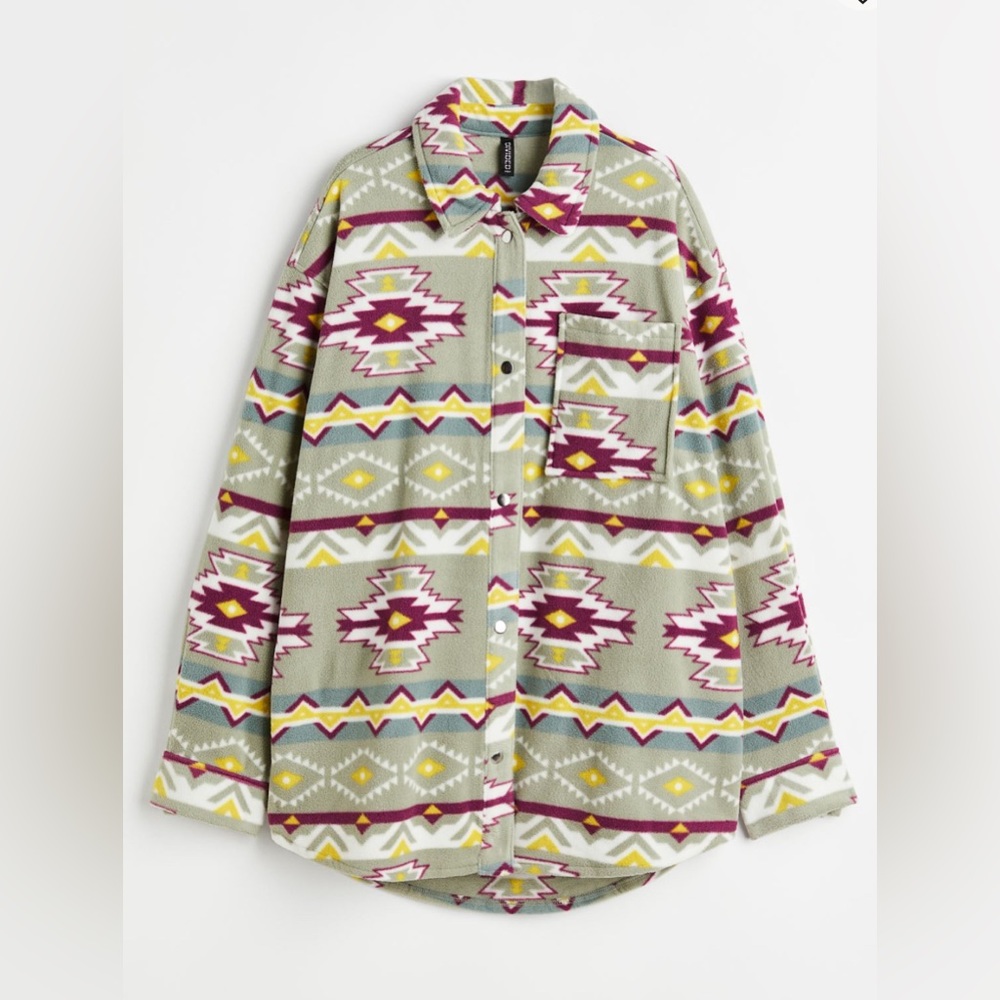 H&M oversized fleece shirt size M
